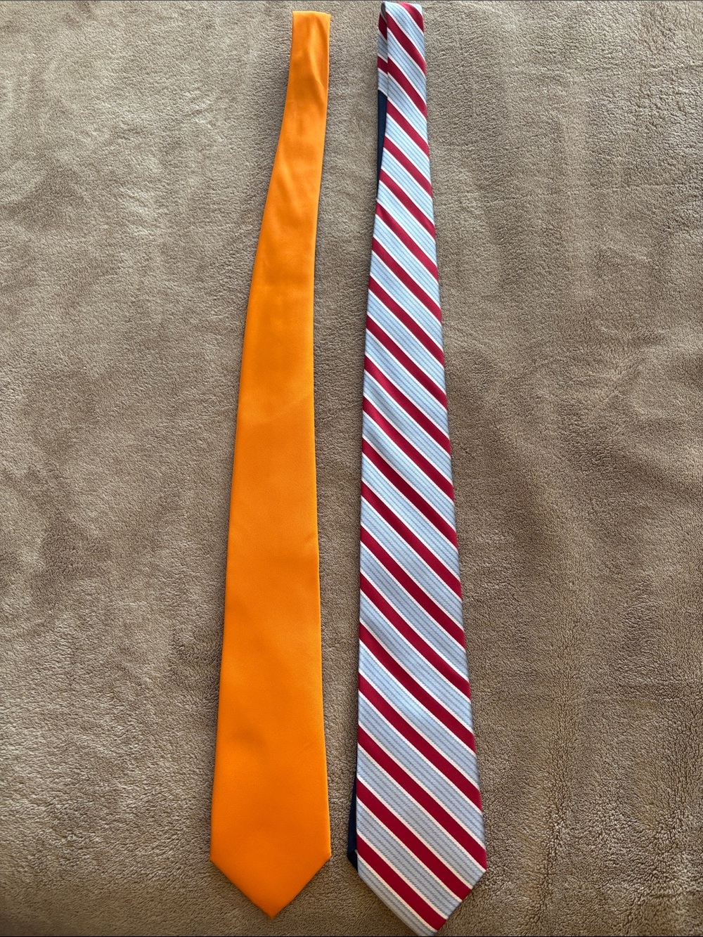 TOMMY HILFIGER Men’s Set of 2 Ties